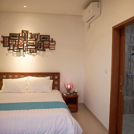 Pineapple Villa Sanur Exterior foto