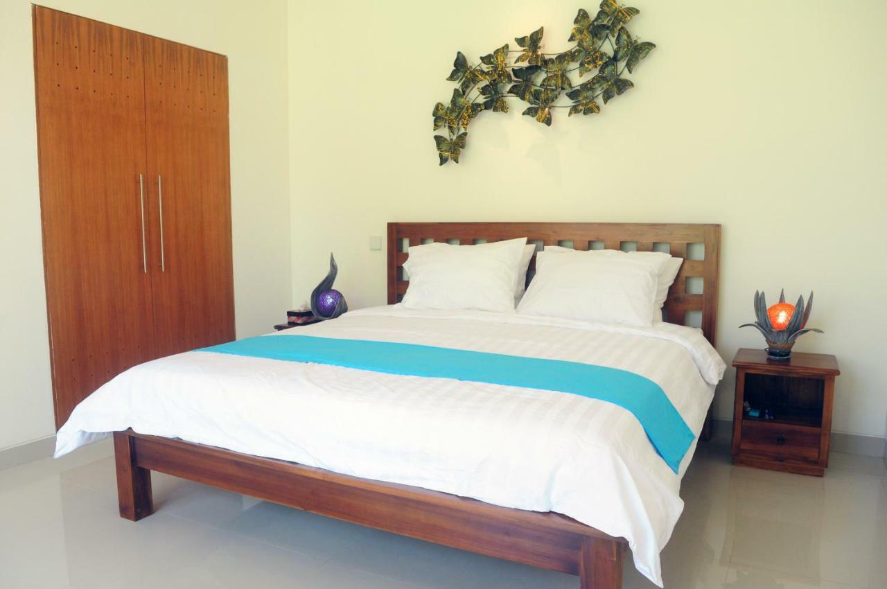 Pineapple Villa Sanur Exterior foto